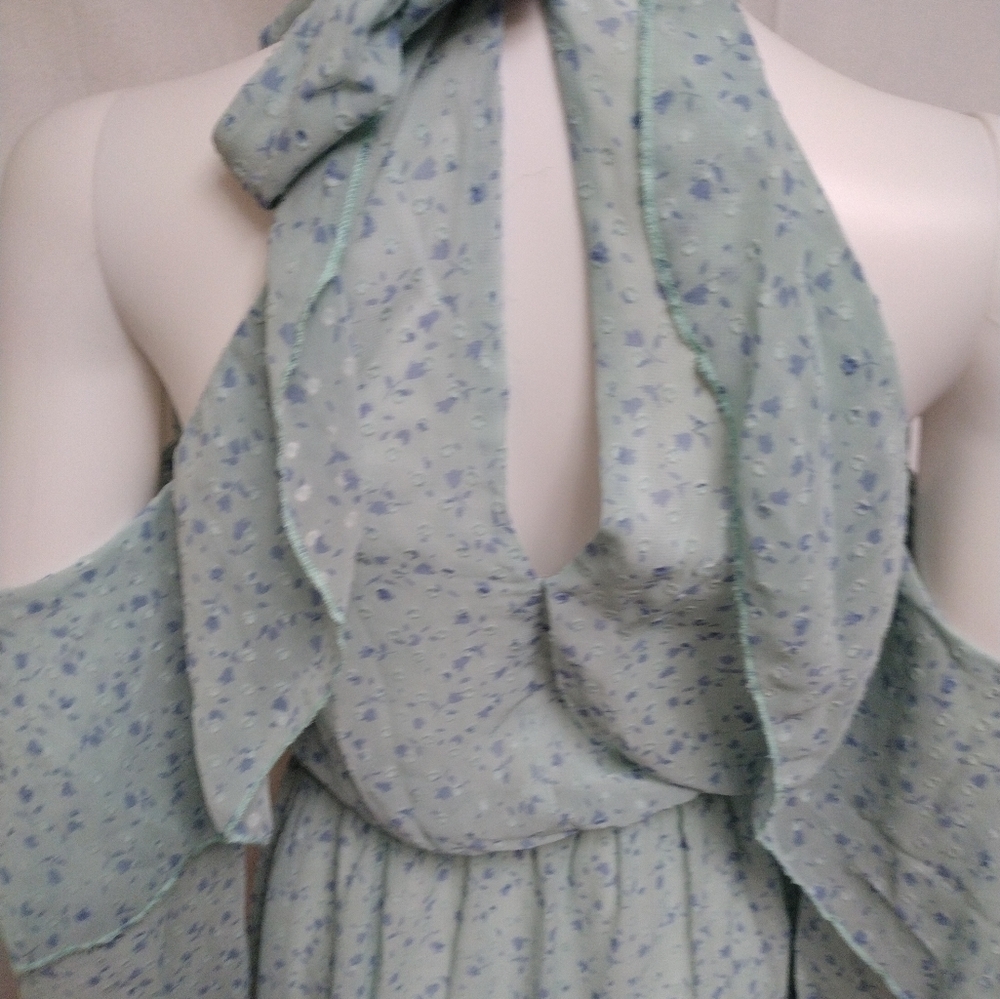 The Fashion Poet Cold Shoulder Midi Dress - Picture 8 of 14
